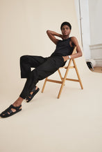 Load image into Gallery viewer, The Muscle Tee in Black